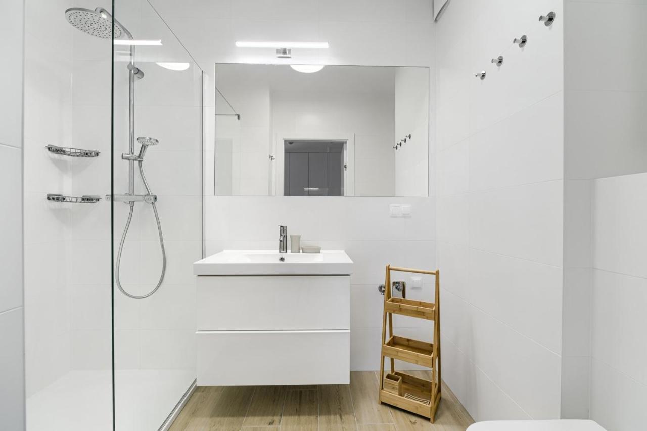 Mi Casa Holidays Apartamenty Olimpijska O2 ميلنو المظهر الخارجي الصورة